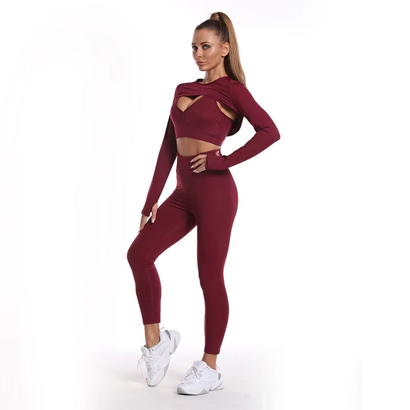 Three's a Vibe | 3-Piece Set Women's Seamless Long-Sleeve Yoga & Gym Outfit.